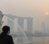 Malaysia dan Singapura Diselimuti Kabut Asap Karhutla Indonesia, Jutaan Siswa Belajar dari Rumah