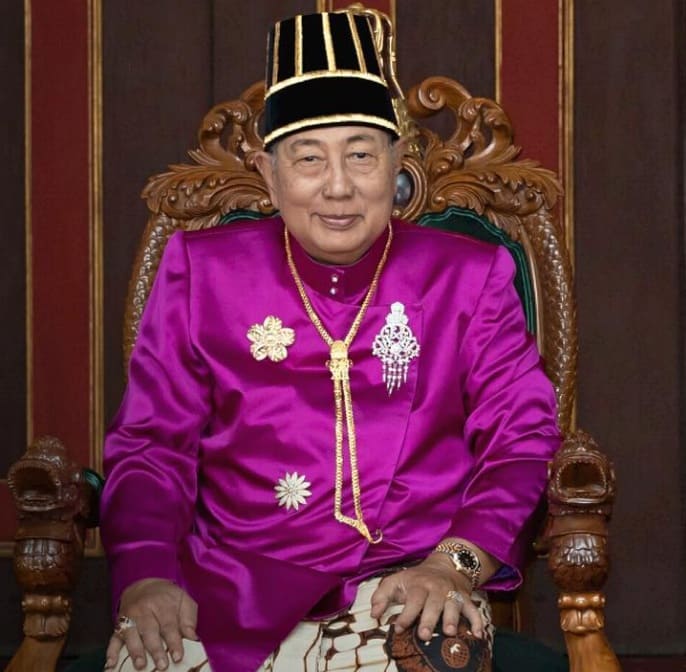 Warisan yang Hidup: Kiprah Paku Buwono XIII Menjaga Martabat Keraton Surakarta