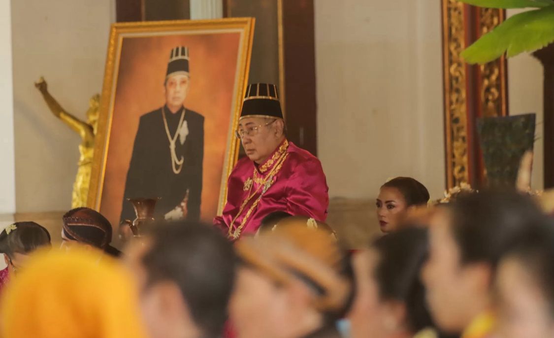 Jelang Pemakaman Pakubuwono XIII, Abdi Dalem Gelar Tahlil dan Bedah Bumi