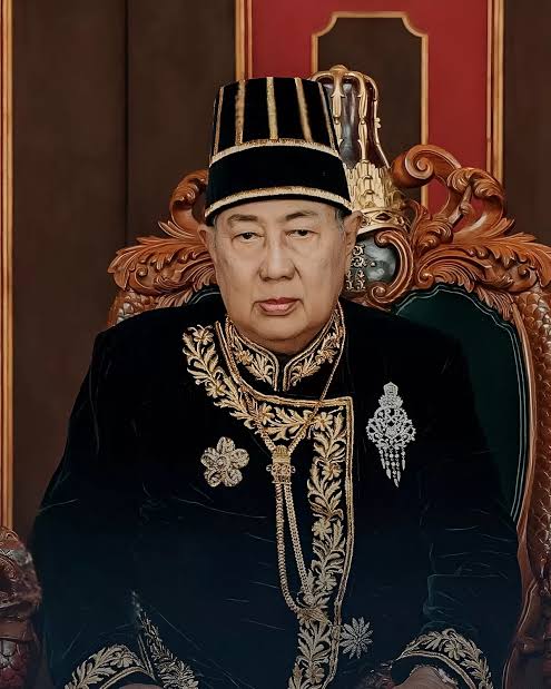 Kirab Agung Mengiringi Kepergian Raja keraton Surakarta Sri Susuhunan Pakubuwono XIII Hangabehi