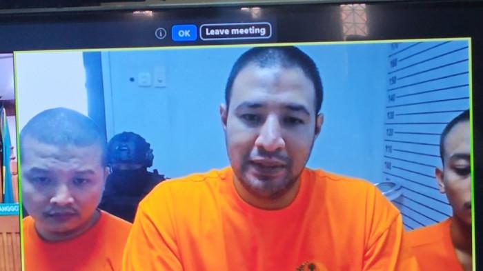 Penampilan Ammar Zoni Jalani Sidang,Berkepala Botak Dan Berpakaian Oranye